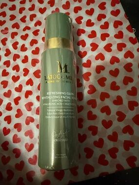 Latoua M. Refreshing Glow Revitalizing Facial Toner - Green